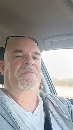 bad car singer one hand in my pocket