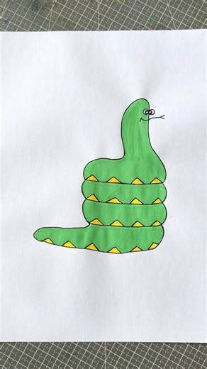 Drawing a snake with your palm is easy and fun, and children can do it right away #diy #handmade #art #craft #handmadediy #kindergarten #parent #PalmDrawing #easydrawing #painting #kidsdrawing #snake | Handmadecraft88