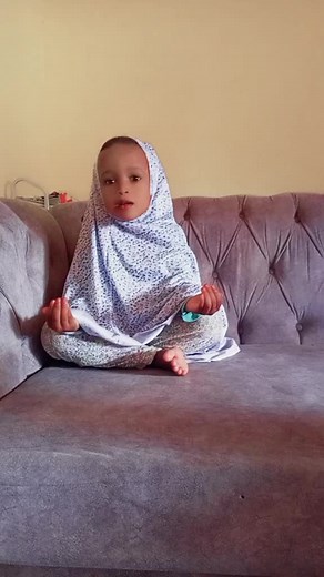 umulkherirswaleh (@ummuasiamir)’s videos with original sound - Bin Hamza Official