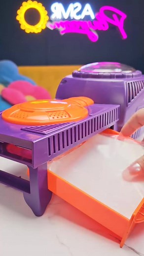 2011 Shrinky Dinks Maker 🌟 | Tuy A90