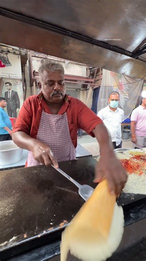 106M views · 718K reactions | Wicket-Keeper Dosawala of Mumbai at Muthu Dosa Corner, Hindmata, Dadar East | Street Food Recipes | Facebook