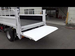 中古トラック 平ボディ 新明和 すいちょくゲート リモコン付 プロパンガス運搬 作動