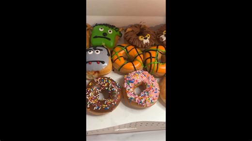 Krispy Kreme Halloween Donuts 2020 I #Shorts #kidslunch #schoollunchideas