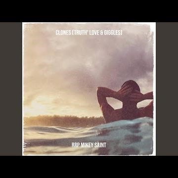 Clones (Truth' love & Giggles)