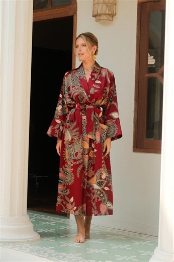 Red Silk Blend Kimono Robe With Pockets, Floor Length Satin Dressing Gown, Honeymoon Bathrobe From Bali, Gift for Wife Girlfriend Mom Sister - Etsy