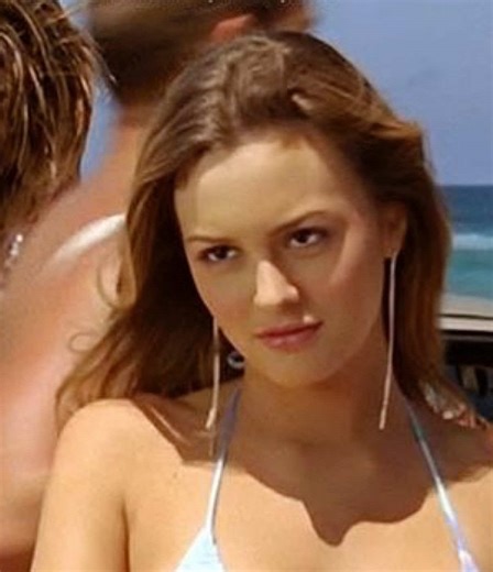 Leighton Meester Shines in Gossip Girl Revisit