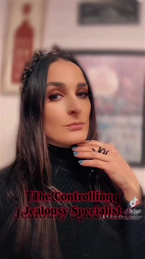 Understanding Multiple Personalities in Humor