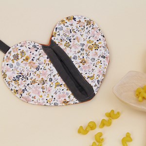 Gratis Schnittmuster & Anleitung: Herzige Ofenhandschuhe nähen