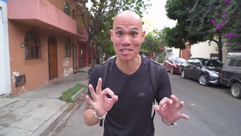 Must try street food in Oaxaca Mexico - Tlayudas BBQ feast & enmoladas + Oaxacan Mexican street food