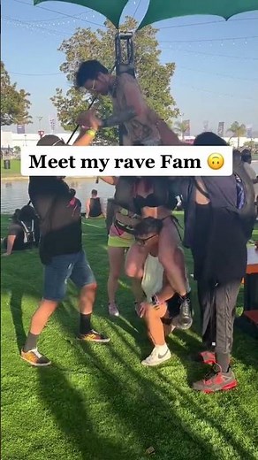 Triple Shoulder Ride Stack! #gains #festival #edm