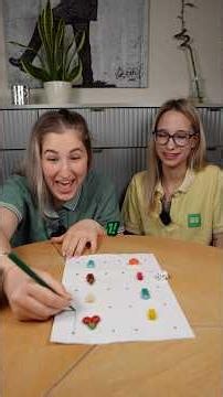 Ki szerzi meg gyorsabban az összes gumicukort?🎲🍬 #vendobox #challenge
