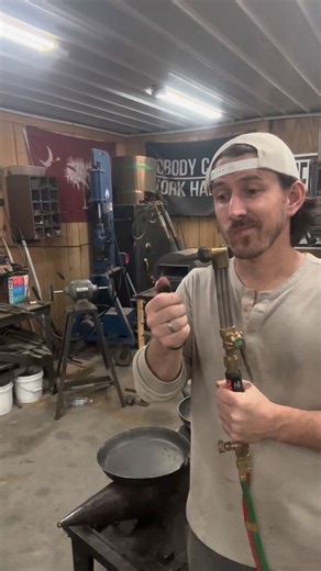 2.5K views · 168 reactions | You guys wanted to see how our pans handle heat… well here you go! Check us out at acekitchenandco.com #testing #toxic #process #experiment #pan | Ace Kitchen & Co. | Facebook