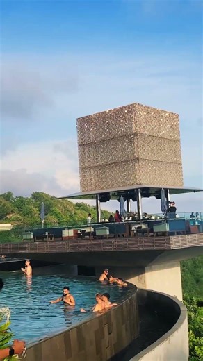 Bali Beach Club best in the town party #party #dj# dance #nightlife #skybar #barphotography #barlife