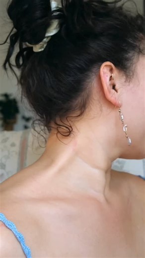 Jamie on Instagram: "Products used: @livetinted concealer shade 19 @caliray lip + cheek tint shade dawn patrol"