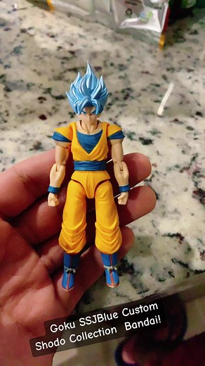 Goku SSJBlue Custom Shodo Collection Bandai!