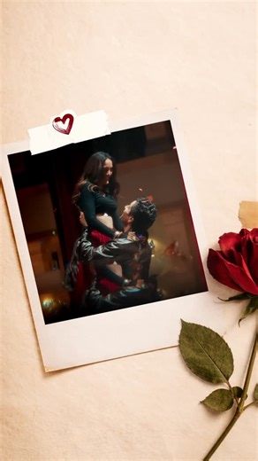 Bhartiya Sargam 🎙 on Instagram: "Fitratein. 🌹 #IndianMusic #IndianSingers #Wakeupdansin #Viral #Trending"