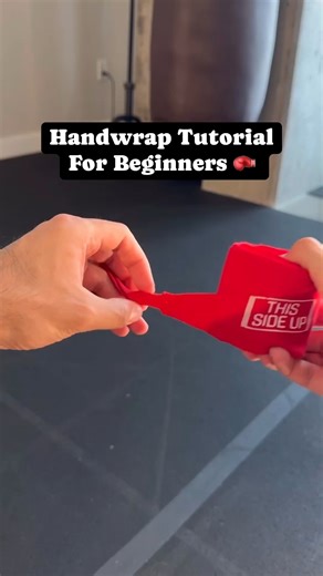 1.3M views · 7.3K reactions | How To Wrap Your Hands // Beginner Tutorial TeamHayabusa IG: romieboxing #HandWraps #HandWrapping #BoxingWraps | Hayabusa Fight | Facebook