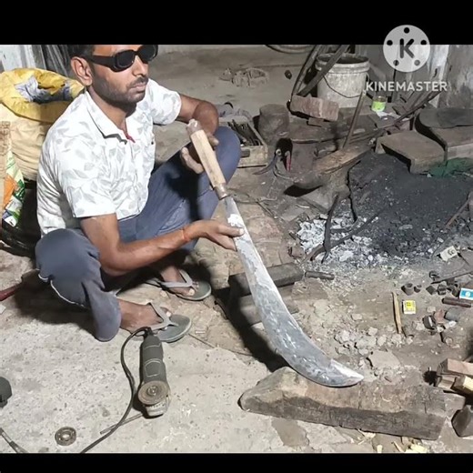Talwar making process Experienced blacksmith working #see #viral #shortvideo @loha wala youtuber
