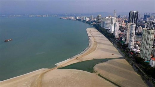 Malaysia’s vast land reclamation plan criticised by activists