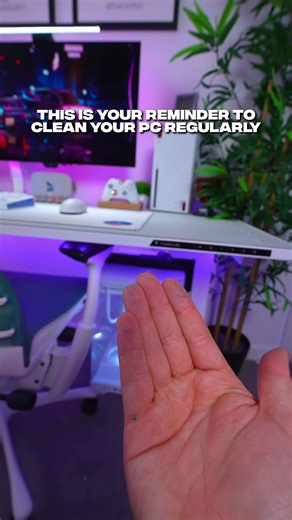 This is your reminder to clean your PC regularly 👀 As you can see it’s been a little too long since this one was last done and a lot of dust is building up on the filter in front of the intake fans, which will reduce airflow and cooling, negatively affecting performance 😬 Make sure you’re regularly cleaning your PC! 💪🏻 #techtok #techtips #pctips #pcbuild #pcsetups