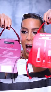 256K views · 11K reactions | Compra o batom e ganha uma bolsa!? Foi tudo que eu pedi! Ib: @christxiee @louise.scheffhler #resenhadam #resenhademaquiagem | Adam Mitch | Facebook