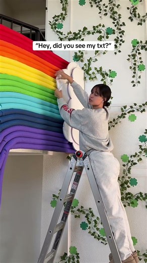 Hey, Did You See My Text?