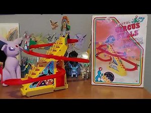 Dah Yang Toy: Playful Circus Seals (Featured in Baby Einstein: Baby Mozart)