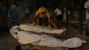 UT Health expert says triple mutant variant highlights importance of vaccination