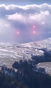 Three glowing Orbs! Special effects or real? 👽 @followers | UFOs & Alien Life