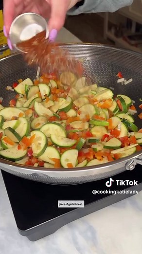 Healthy Italian Ground Turkey Veggie Skillet Recipe