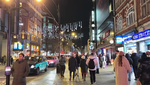 Exploring London's Iconic Streets and Landmarks