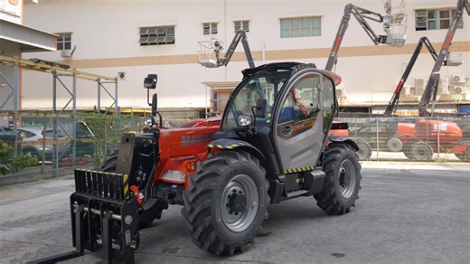 Same footprint, bigger lift, the MT-X 735 delivers more where it counts. #Manitou #ManitouAsia #HandlingYourWorld #safety #innovation #green #heavymachinery #agriculturemachinery #elevatingplatform #telehandler #forklift #myManitou #NewLaunch | Manitou Asia