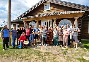 Amerikiečiai Lietuvoje mokysis lietuvių tradicinių dainų ir šokių (video)