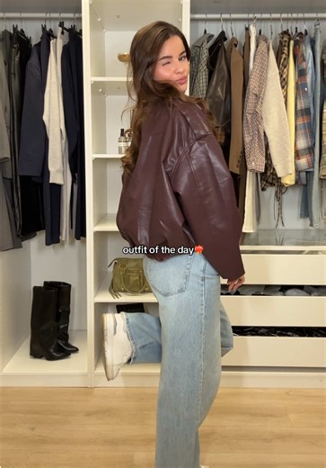 De geweldige puffy leather jackets zijn back in stock🙌🏼 #loetzfashion #outfitoftheday #fashion