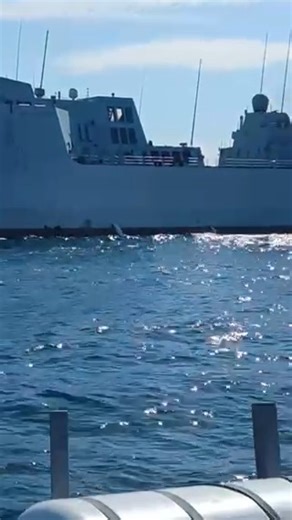 326K views · 2.1K reactions | LOOK: The Philippine Navy shadows the PLA Navy Type 055 Renhai-class BN 107 towards Sulu Sea on February 3, 2025. (: Western Mindanao Command, AFP) | via Bianca Dava, ABS-CBN News | ABS-CBN News | Facebook