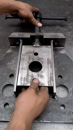 Homemade Sheet Metal Bender Machine 1 | DIY & Crafts