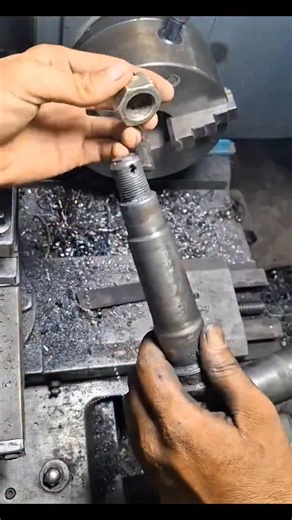 5.5K views · 29 reactions | The easiest and fastest way to create a thread #lathe #manuallathe #milling #manualmilling #cnc #cncmachine #vod #fyp #viral #facebook | Innovate Machining | Facebook