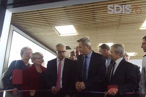 Inauguration des locaux du CTA - CODIS (Centre de Traitement des Appels - Centre Opérationnel Départemental d'Incendie et de Secours) par Jean-Marc Magda, directeur de cabinet de la préfecture, Pascal Martin, président du département, André Gautier, président du conseil d'administration du Sdis 76, de nombreux élus et partenaires. | Sdis76, les sapeurs-pompiers de la Seine-Maritime