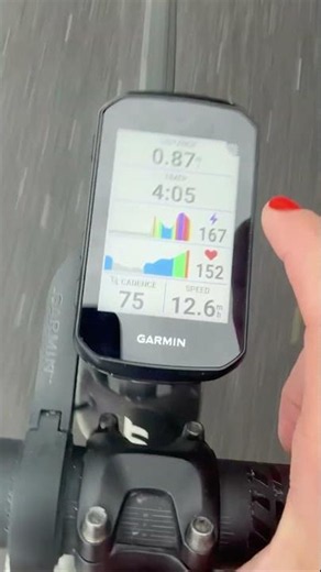 Listen to the on-device bike bell on Edge 850 cycling computer | Garmin
