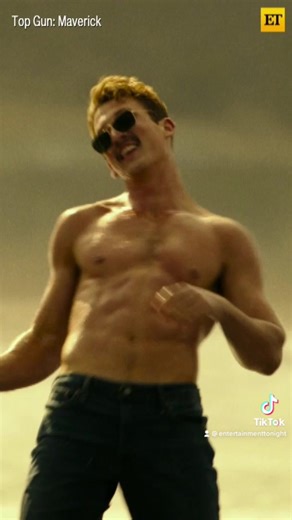 Miles Teller told us back in 2011 that his dancing skills are his secret weapon and it still holds true today. 🕺🏻 #TellerTok #MilesTeller #fypシ