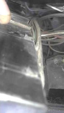 Changing fusible link on 98 maxima