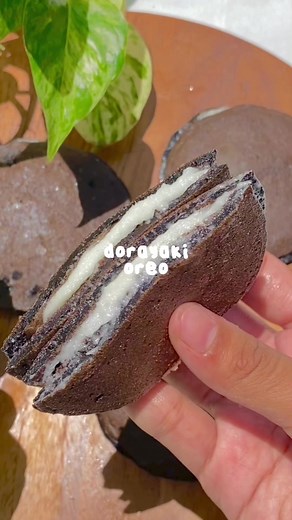 Delicious Vegan Dorayaki Recipe with Oreo Twist | Gastroline Kitchen Tools