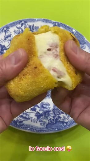 Involtini di verza croccanti e filanti #teresacante66 #fooditaly #ricettefacili #cucinaitaliana #apericena