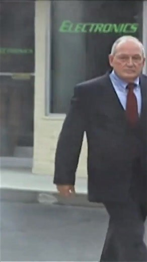 Investigators at the bank robbery scene get a report: a burning blue van matches the getaway car description. Found less than a quarter mile away, it's completely burned out, with no identifiable info or evidence remaining. What happened? #BankRobbery #GetawayVehicle #CrimeScene #Arson #Investigation #TheFBIFiles #TrueCrime | The FBI Files