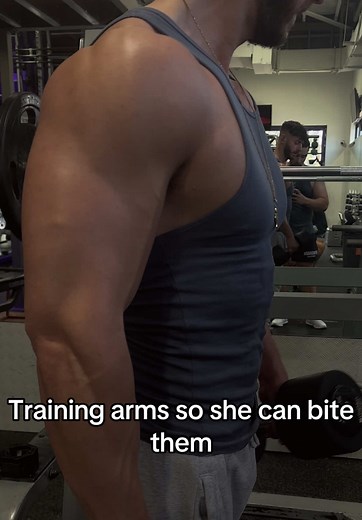 Effective Biceps Training Workouts for Stronger Arms