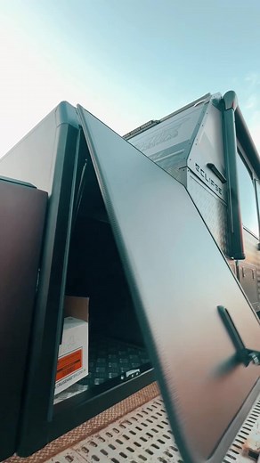 It’s getting hot in here… #xtourcaravans #takeanxtour #madeinaustralia #offroad #foryou #caravaning #CaravanandCamping #vanlife #LuxuryTravel #itsalifestyle