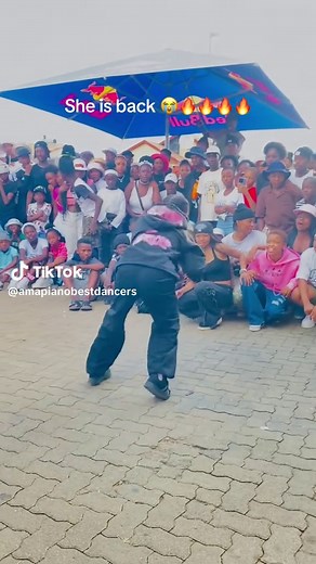 SAMA28 Dance Battles Highlighting Anele's Skills