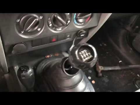 Removing JK Jeep Wrangler Shift Knob 6 Speed