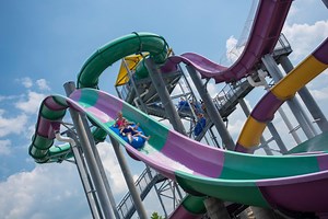 Ohio waterpark offering adult only after dark event