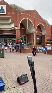 42K views · 133 reactions | I was singing my new single ‘N/A’ at the time  Listen here: https://open.spotify.com/artist/1Uq2u0k0Q3XJUIGrXtGLlz?si=GP24OWM8QAKWgZGG6Ed_Kw The more you stream my music the quicker I can get off the streets and avoid violent encounters like this 﫣﫣﫣 | Jason Allan | Facebook